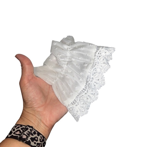 FARYSAYS Women’s Long Sleeve Lace Top V-Neck Polka Dot Flowy Blouse Size M White - Picture 6 of 7